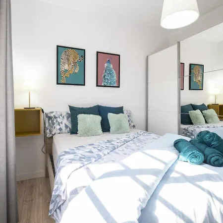 Apartamento Puerto De La Cruz, 3 Dormitorios, 6 Personas - Es-284-13 Appartement
