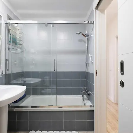 Apartamento Puerto De La Cruz, 3 Dormitorios, 6 Personas - Es-284-13